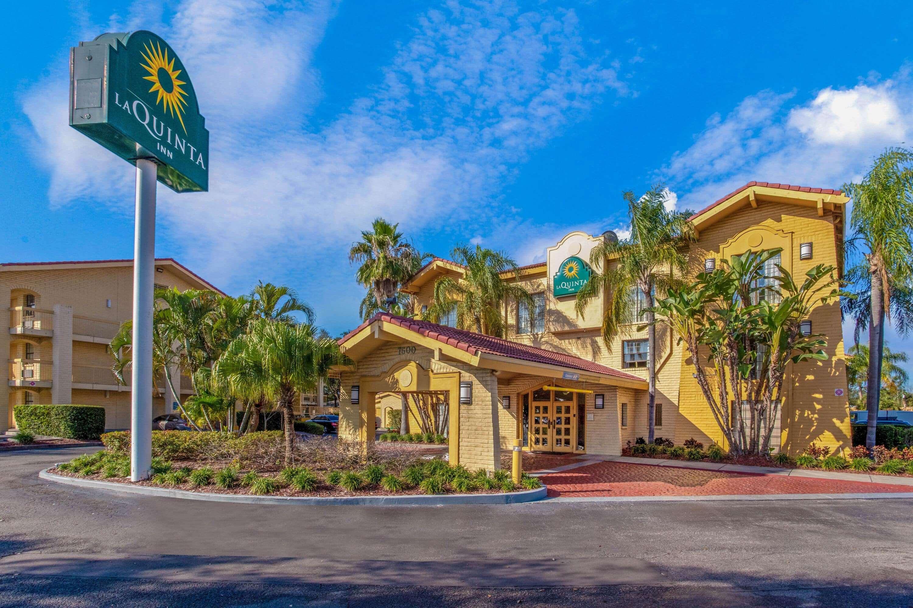 La Quinta Inn By Wyndham Tampa Bay Pinellas Park Clearwater מראה חיצוני תמונה